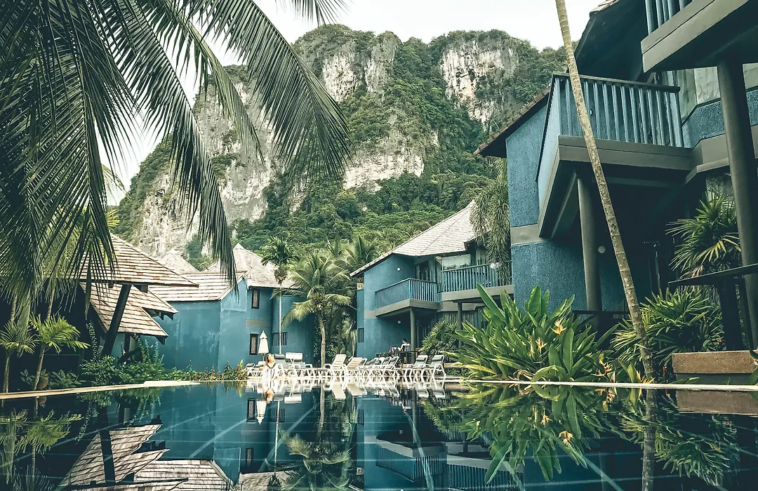 Peace Laguna Resort & Spa-1